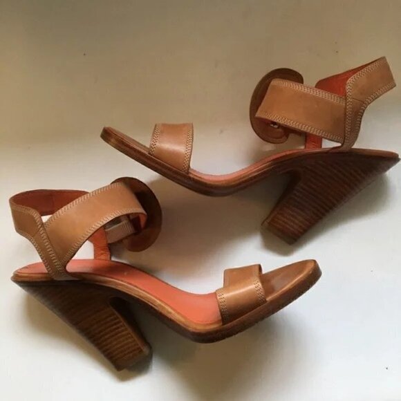 Via Spiga Tan Leather Heeled Buckle Sandals Size 9.5 - Picture 3 of 7